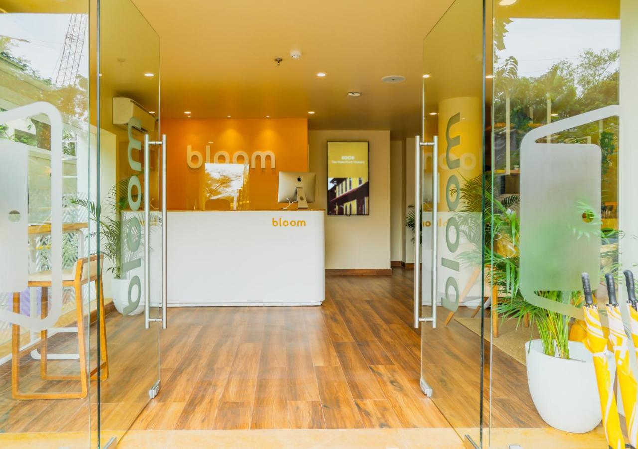 Bloom Hotel - Worli South Мумбай Екстериор снимка